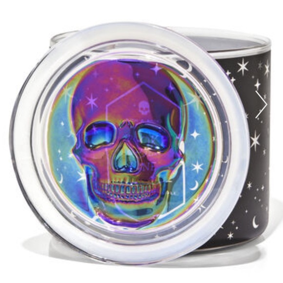 SPOOKY CIDER LANE 3 Wick Candle With Such A Awesome Lid - Picture 2 of 5